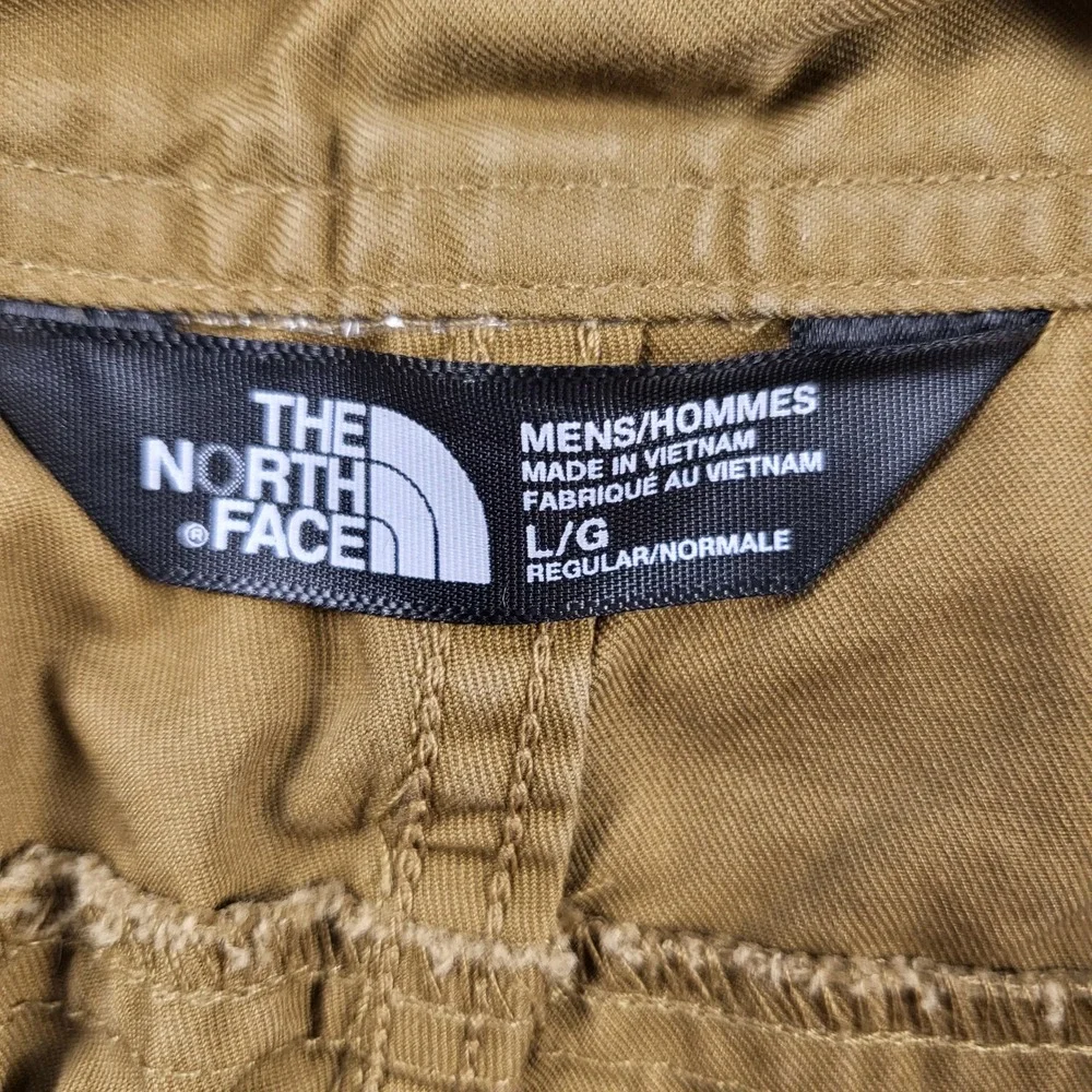 The North Face Mens Khaki Cotton Twill Hiking‎ Shorts T338 Regular Fit Size L